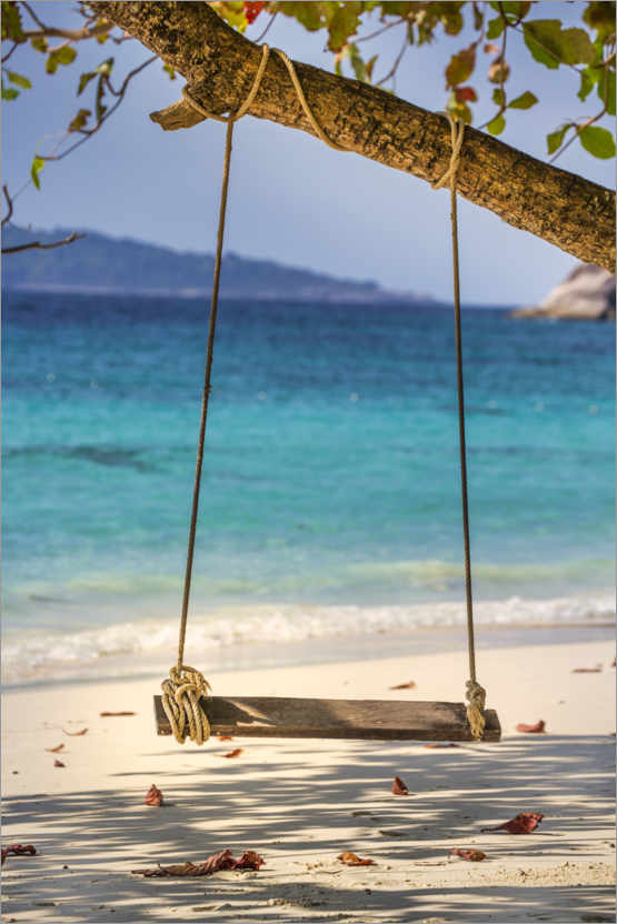 Plakat Wooden swing on the sandy beach