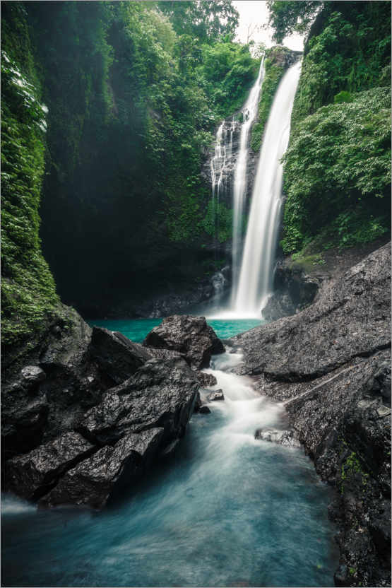 Plakat Waterfall in the rainforest on Bali