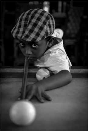 Plakat Boy playing billiards
