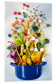 Obraz na szkle akrylowym  Vegetables falling into a pot