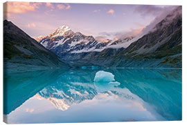 Obraz na płótnie  Glacial lake at Mt Cook, New Zealand - Matteo Colombo